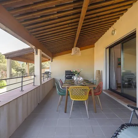 Maison Mitoyenne Vue Wifi Proche L'ile Rousse Apartment *