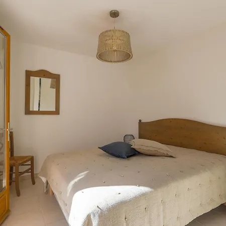 Maison Mitoyenne Vue Wifi Proche L'ile Rousse Apartment Belgodere (Corsica)