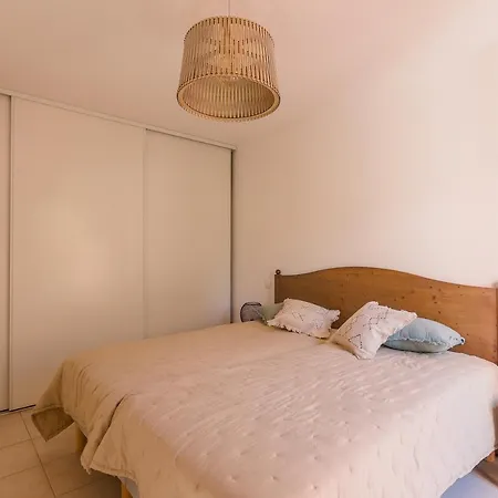 Maison Mitoyenne Vue Wifi Proche L'ile Rousse Belgodere (Corsica)