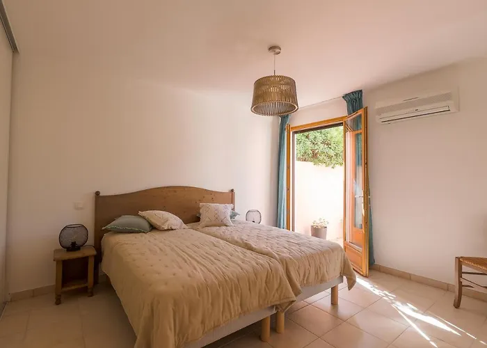 公寓 Maison Mitoyenne Vue Wifi Proche L'ile Rousse